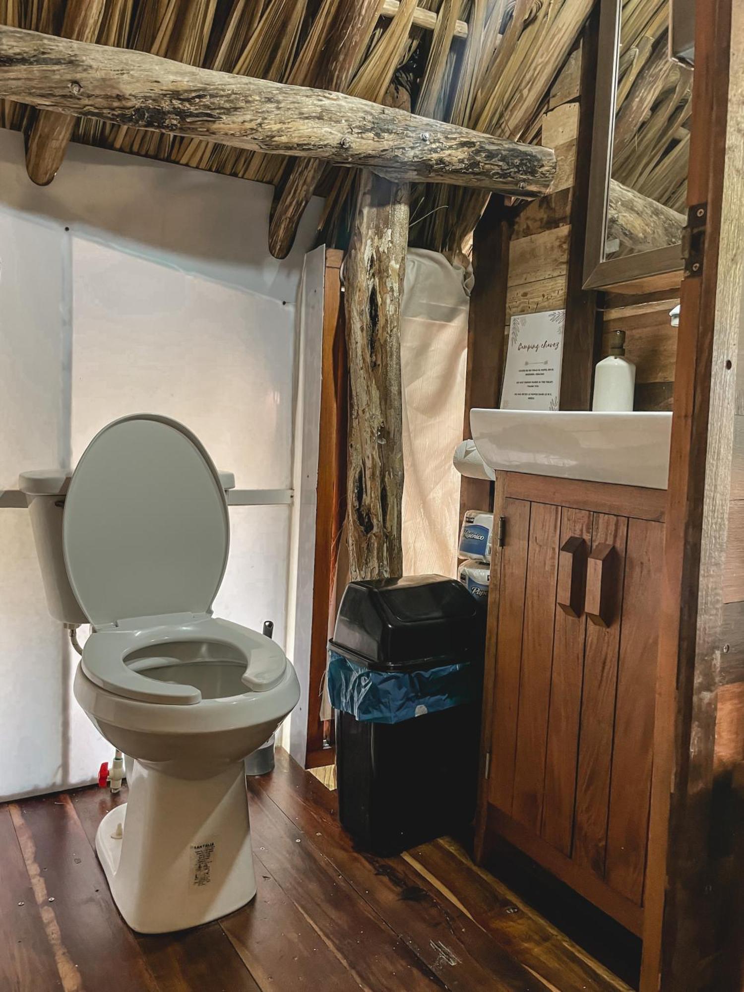 Chavez Eco Beach Camping And Cabanas Tulum Rom bilde